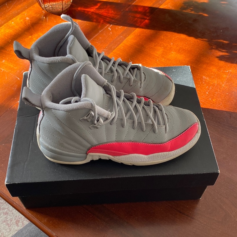 Jordan 12 Retro